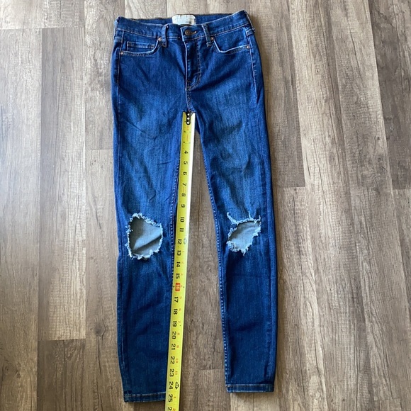 Free people blue jeans size 26 - Picture 7 of 11